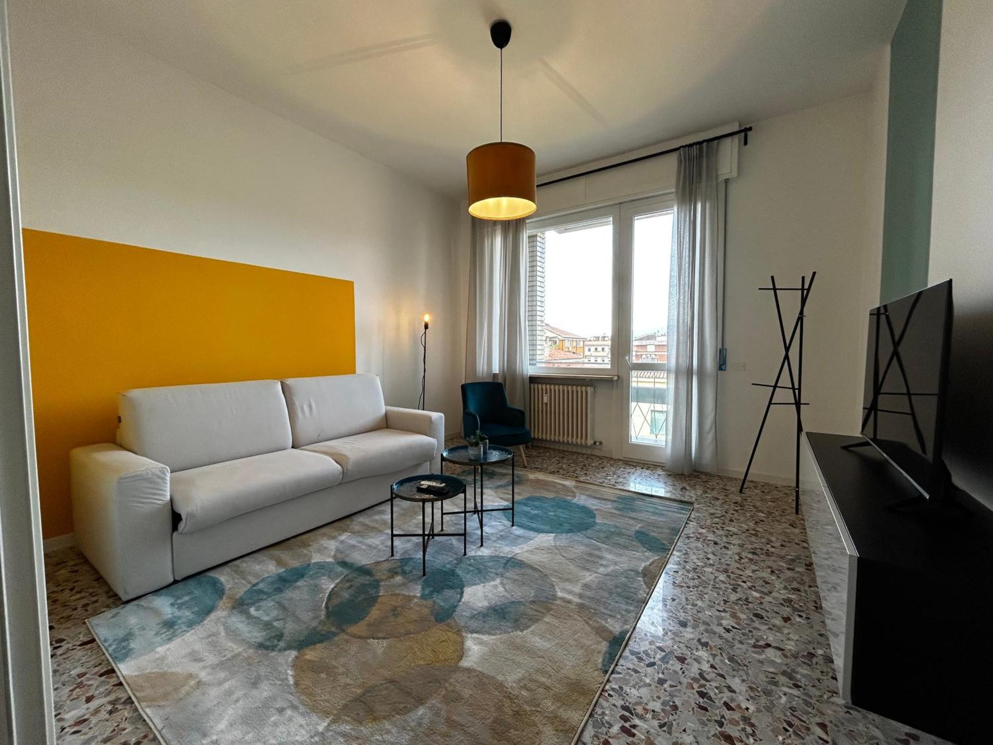 Big House-Private Parking-12" Walk From The Arena Appartement Verona Buitenkant foto