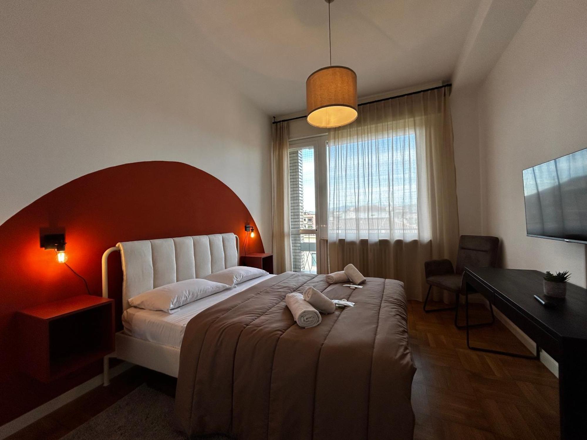 Big House-Private Parking-12" Walk From The Arena Appartement Verona Buitenkant foto